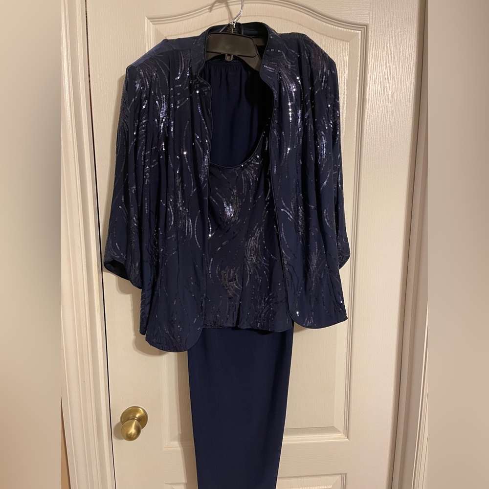 Women’s formal wear set